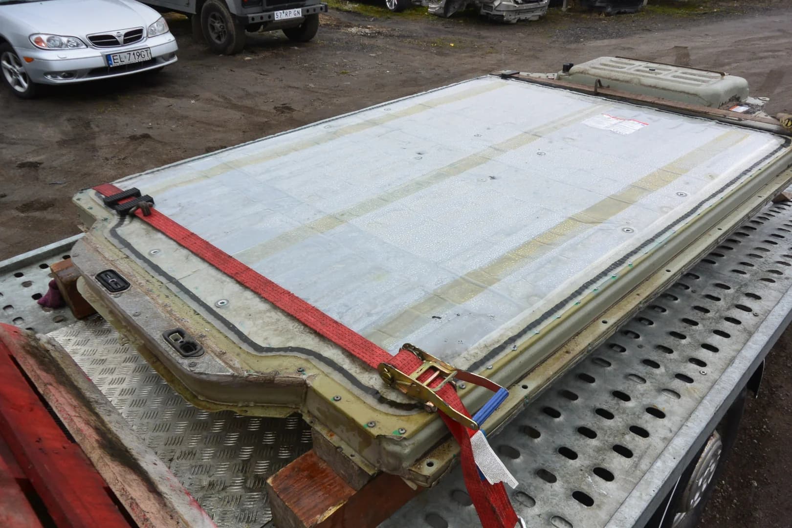 Bateria z EV w domu? Poznaj ryzyka i lepsze alternatywy w 2026 roku